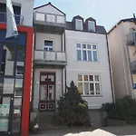 Haus Karzenburg 2 *